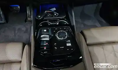 BMW 5-Series 2024 2.0 Автомат в Москве № 190452, миниатюра 9