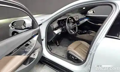 BMW 5-Series 2024 2.0 Автомат в Москве № 190452, миниатюра 10