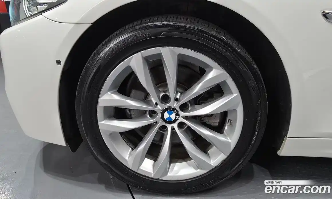 BMW 5-Series 2016 2.0 Автомат в Москве № 192194, фото 12