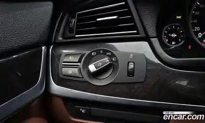 BMW 5-Series 2016 2.0 Автомат в Москве № 192194, миниатюра 2