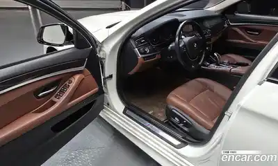 BMW 5-Series 2016 2.0 Автомат в Москве № 192194, миниатюра 4