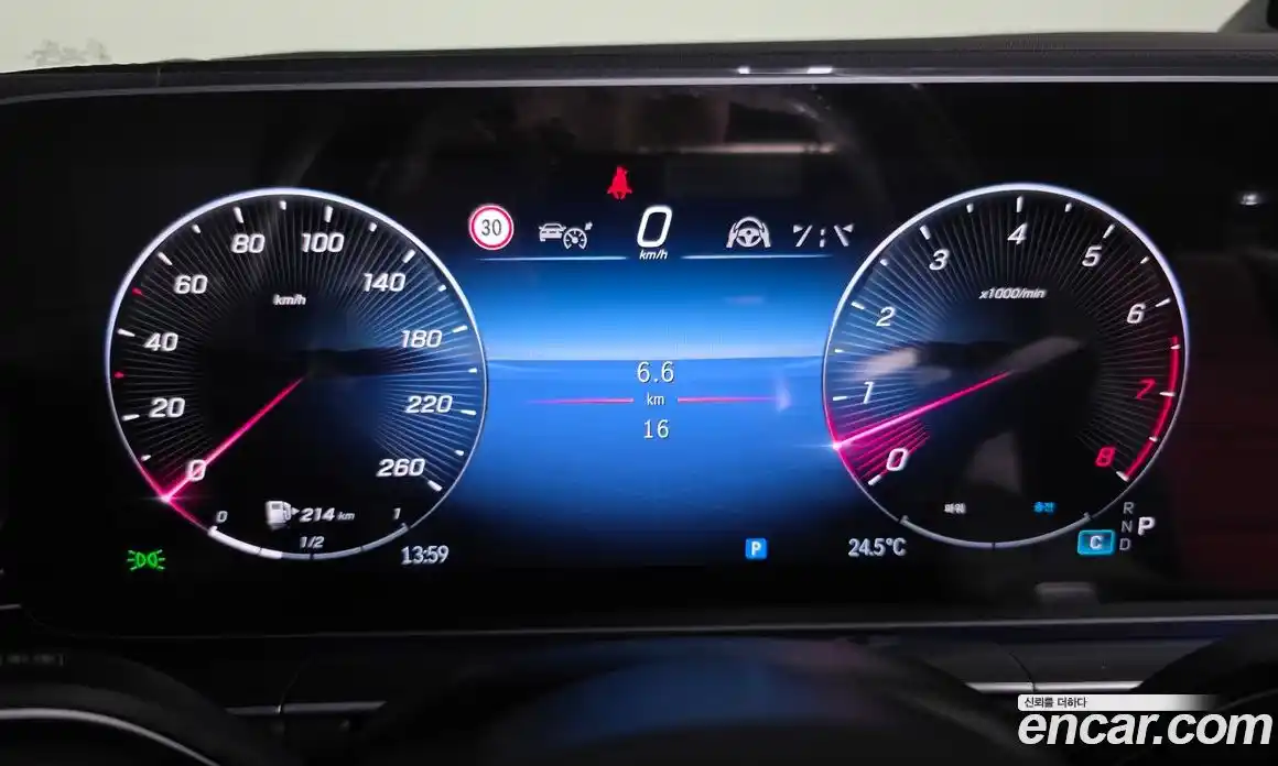 Mercedes-Benz GLE-Class 2025 3.0 Автомат в Москве № 193551, фото 17