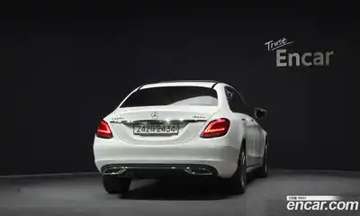 Mercedes-Benz C-Class 2020 1.9 Автомат в Москве № 194334, миниатюра 11