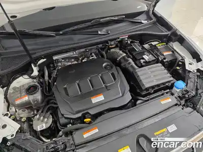 Audi Q3 2023 2.0 Автомат в Москве № 196131, миниатюра 6