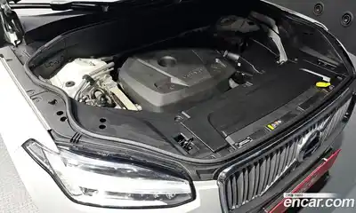 Volvo XC90 2017 2.0 Автомат в Москве № 196983, миниатюра 2