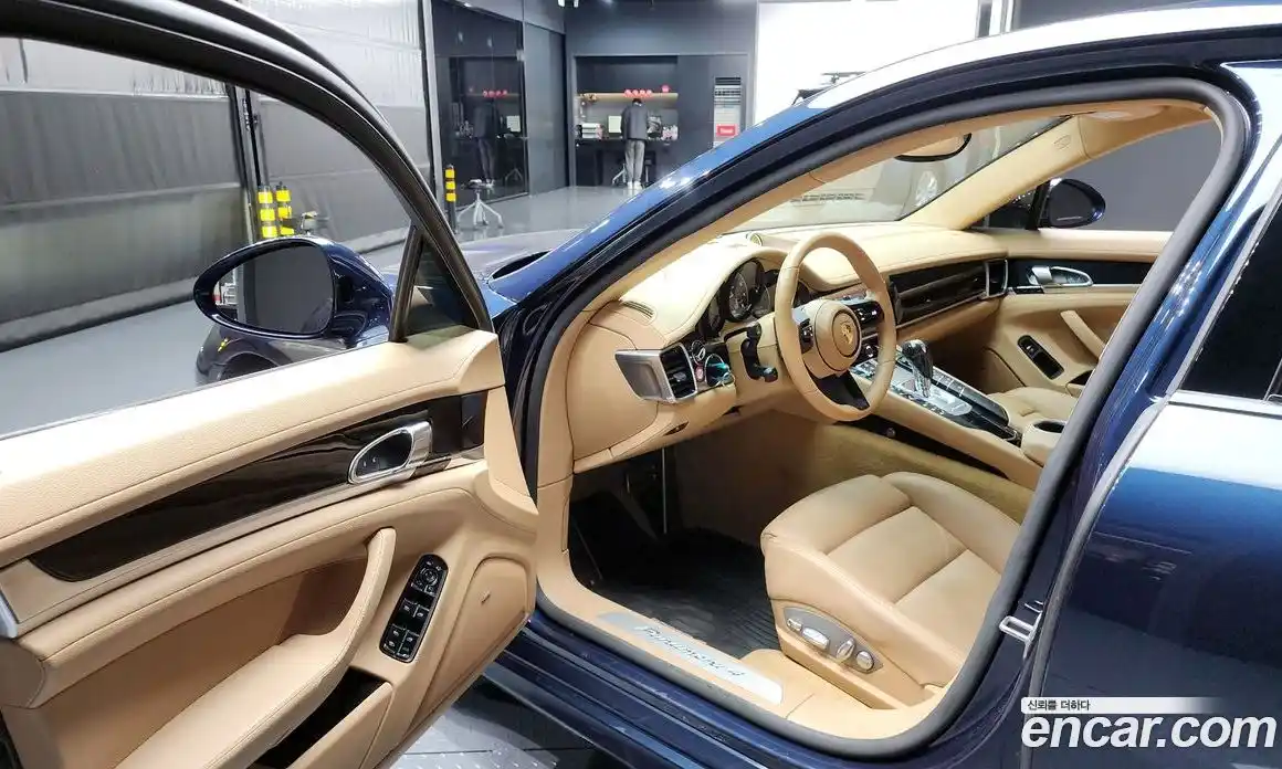 Porsche Panamera 2015 3.6 Автомат в Москве № 197701, фото 8