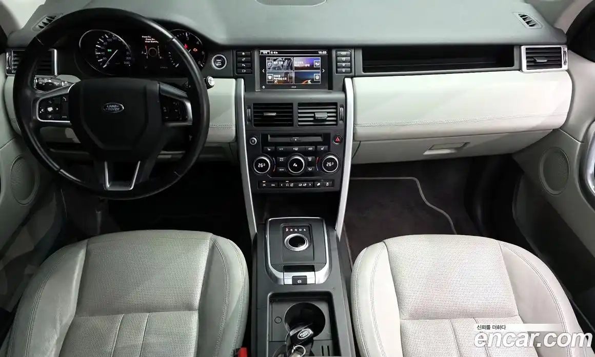 Land Rover Discovery Sport 2016 2.0 Автомат в Москве № 198275, фото 7