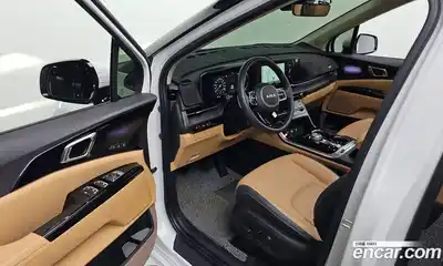 Kia Canival 2023 3.5 Автомат в Москве № 19917, миниатюра 2