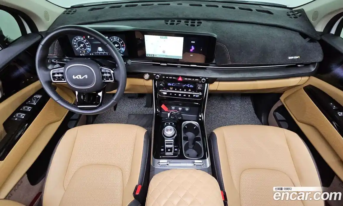 Kia Canival 2023 3.5 Автомат в Москве № 19917, фото 4