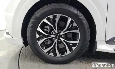 Kia Canival 2023 3.5 Автомат в Москве № 19917, миниатюра 9