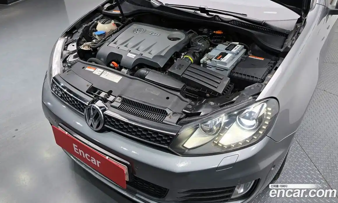 Volkswagen Golf 2011 2.0 Автомат в Москве № 199207, фото 16