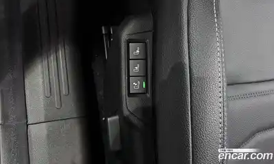 Jeep Avenger 2024 0.1 Автомат в Москве № 199369, миниатюра 5