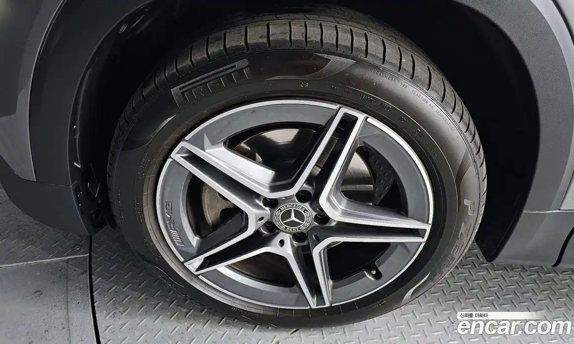 Mercedes-Benz GLB-Class 2022 2.0 Автомат в Москве № 201112, фото 16