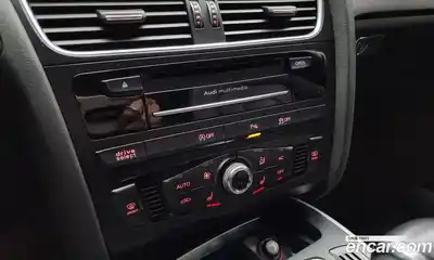 Audi A4 2014 2.0 Автомат в Москве № 204183, миниатюра 4