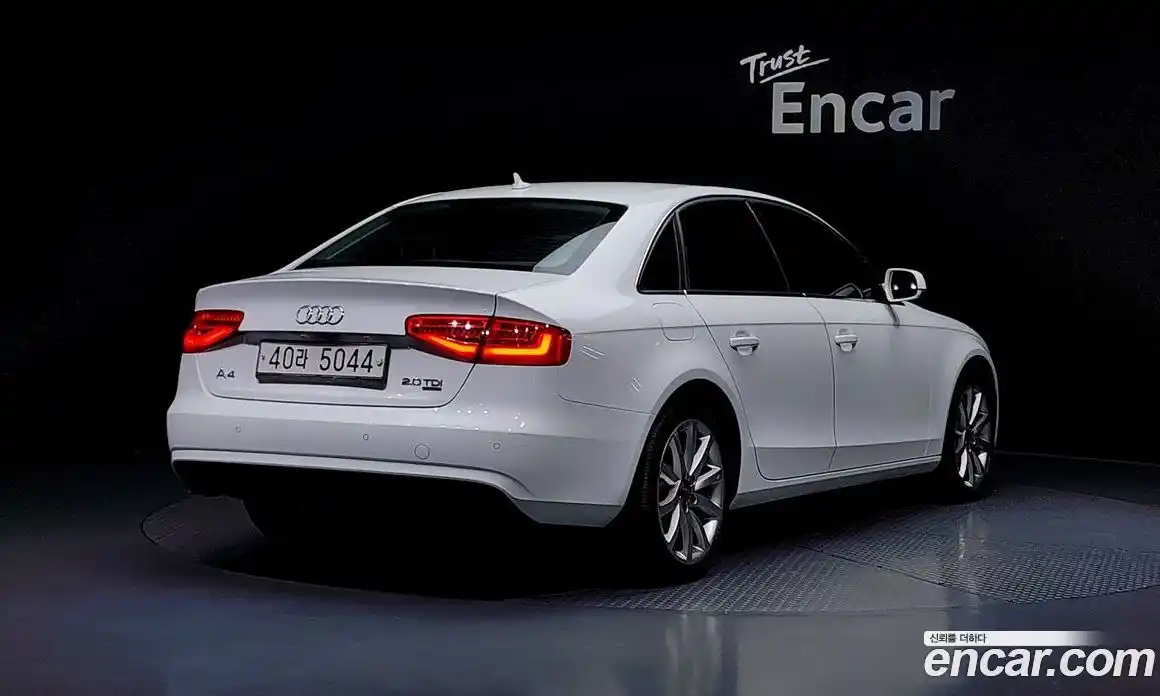 Audi A4 2014 2.0 Автомат в Москве № 204183, фото 6