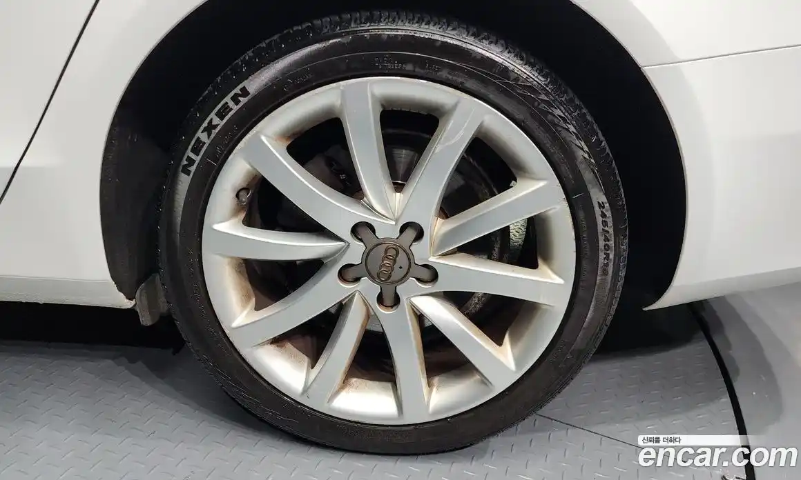 Audi A4 2014 2.0 Автомат в Москве № 204183, фото 7