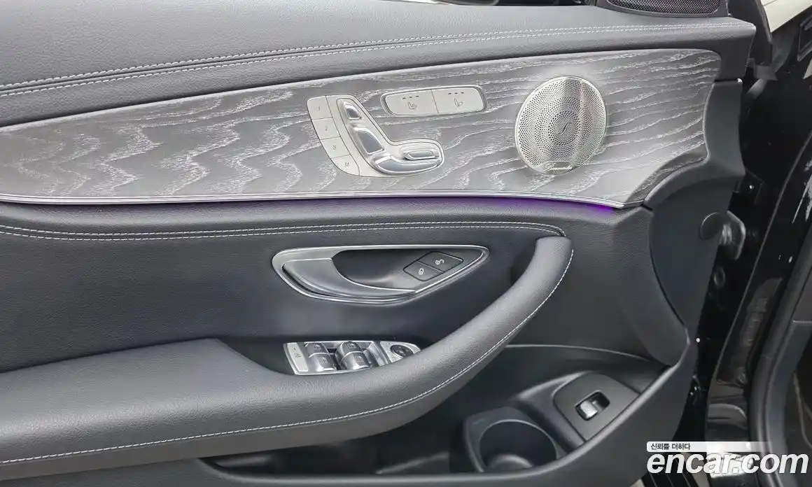 Mercedes-Benz E-Class 2023 2.0 Автомат в Москве № 206567, фото 16