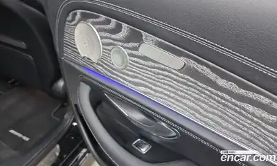 Mercedes-Benz E-Class 2023 2.0 Автомат в Москве № 206567, миниатюра 4