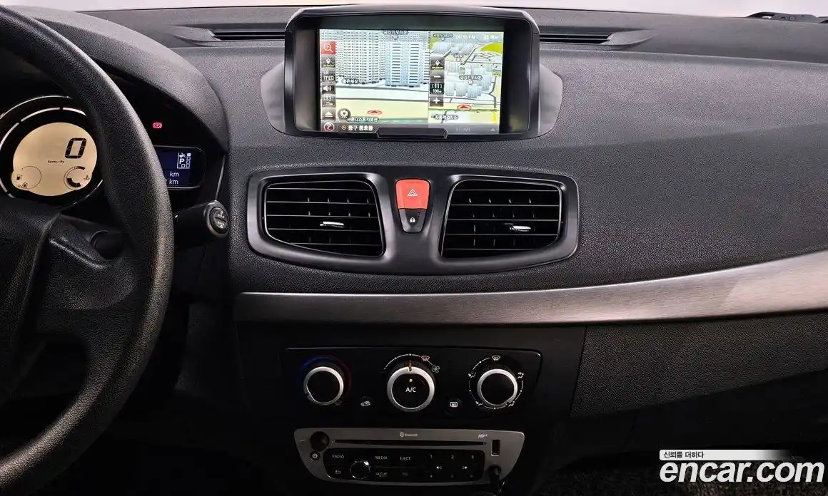 Renault SM3 2018 1.6 Автомат в Москве № 207511, фото 6