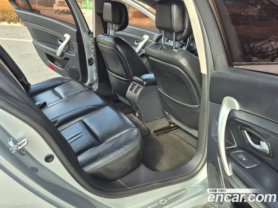 Renault SM5 2011 2.0 Автомат в Москве № 209862, фото 10