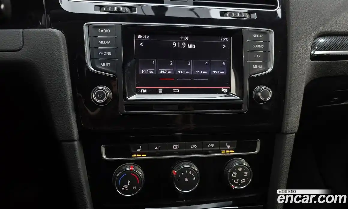 Volkswagen Golf 2013 1.6 Автомат в Москве № 210195, фото 19