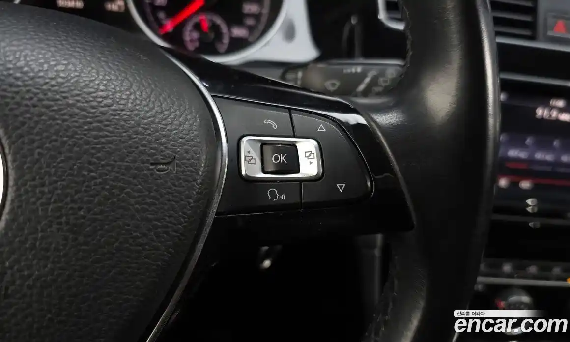 Volkswagen Golf 2013 1.6 Автомат в Москве № 210195, фото 9