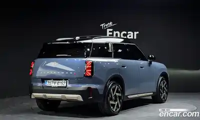 Mini Countryman 2025 2.0 Автомат в Москве № 213976, миниатюра 2