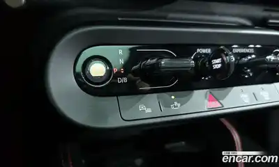 Mini Cooper 2025 0.1 Автомат в Москве № 214003, миниатюра 4