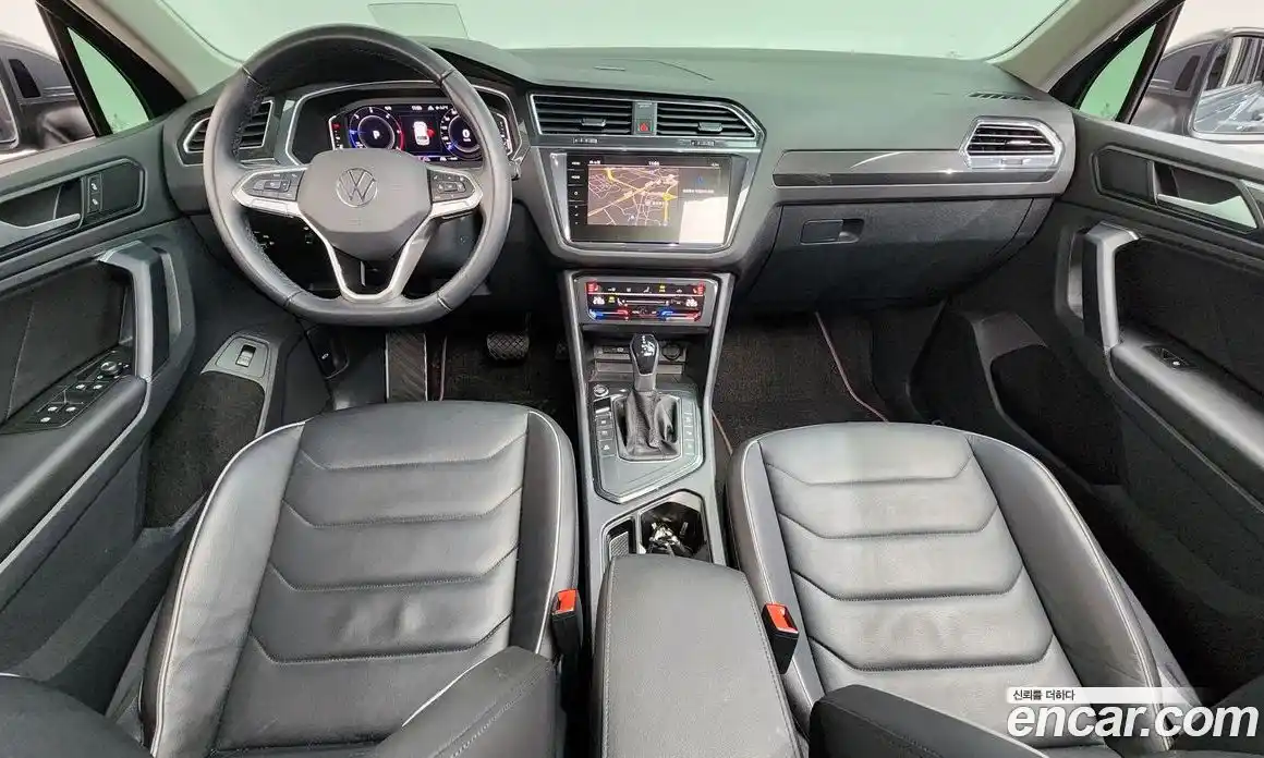 Volkswagen Tiguan 2023 2.0 Автомат в Москве № 215152, фото 19