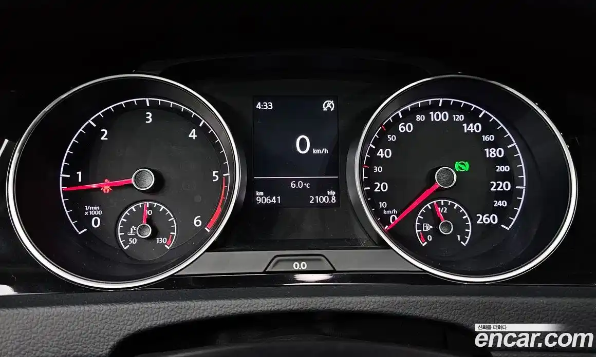 Volkswagen Golf 2015 2.0 Автомат в Москве № 215211, фото 16