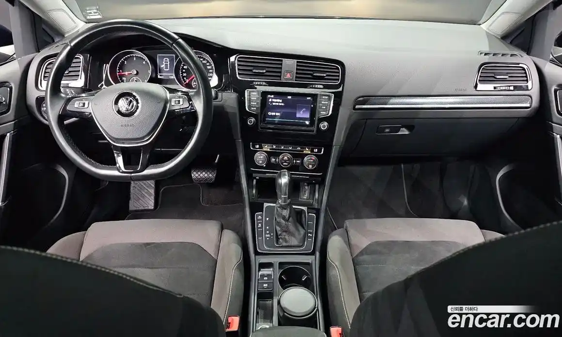 Volkswagen Golf 2015 2.0 Автомат в Москве № 215211, фото 19