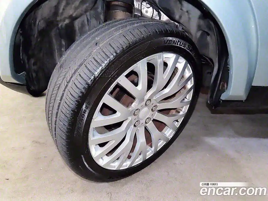 Land Rover Discovery 2007 2.7 Автомат в Москве № 217765, фото 17