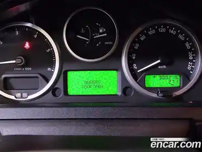 Land Rover Discovery 2007 2.7 Автомат в Москве № 217765, миниатюра 9