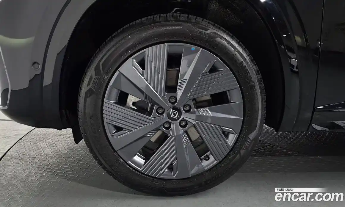 Renault Grand Koleos 2026 1.5 Автомат в Москве № 219963, фото 3