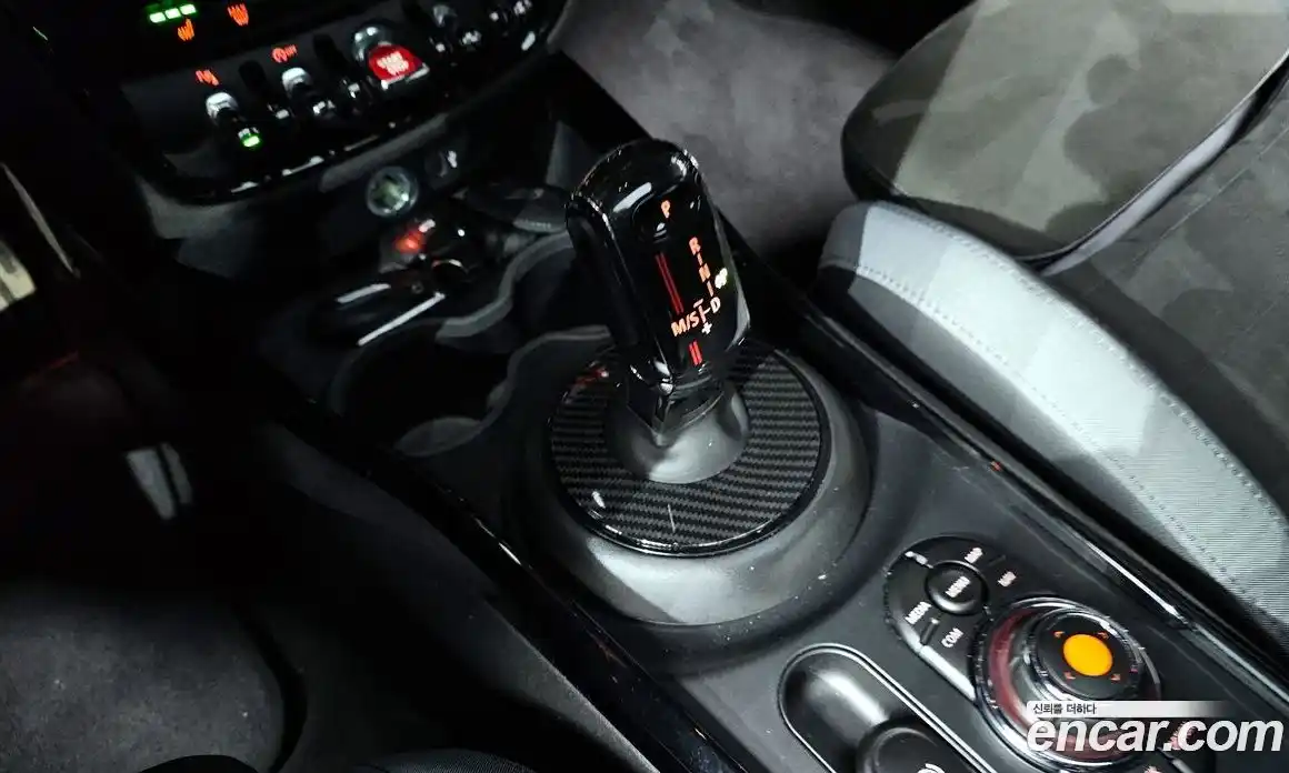 Mini Clubman 2021 2.0 Автомат в Москве № 225552, фото 18