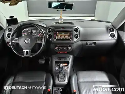 Volkswagen Tiguan 2014 2.0 Автомат в Москве № 226576, миниатюра 7