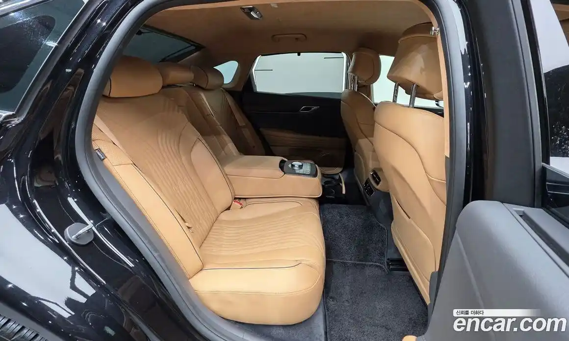 Genesis G80 2023 2.5 Автомат в Москве № 22951, фото 16