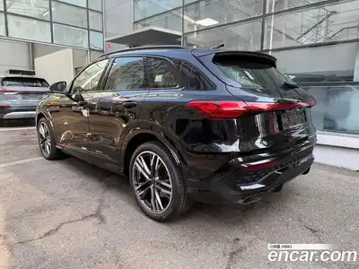 Audi Q5 2025 2.0 Автомат в Москве № 230219, миниатюра 2