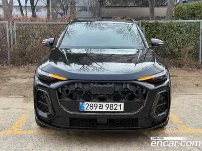 Audi Q5 2025 2.0 Автомат в Москве № 230219, миниатюра 3