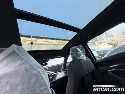 Audi Q5 2025 2.0 Автомат в Москве № 230219, миниатюра 10