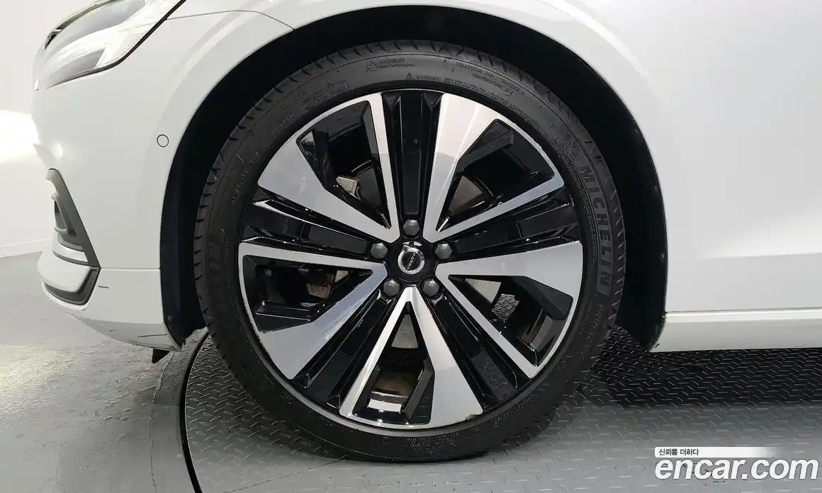 Volvo S60 2023 2.0 Автомат в Москве № 230412, фото 11