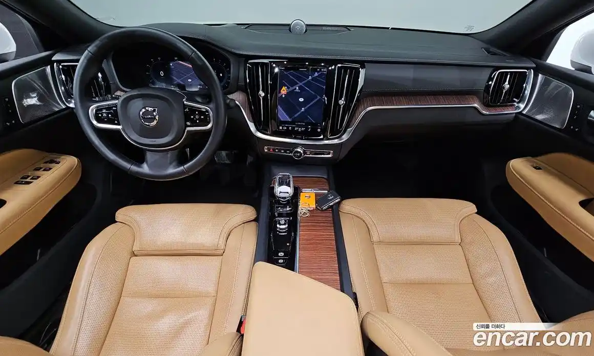 Volvo S60 2023 2.0 Автомат в Москве № 230412, фото 12