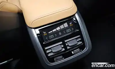 Volvo S60 2023 2.0 Автомат в Москве № 230412, миниатюра 5