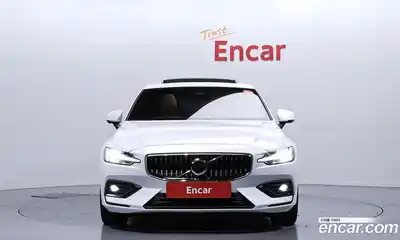 Volvo S60 2023 2.0 Автомат в Москве № 230412, миниатюра 10