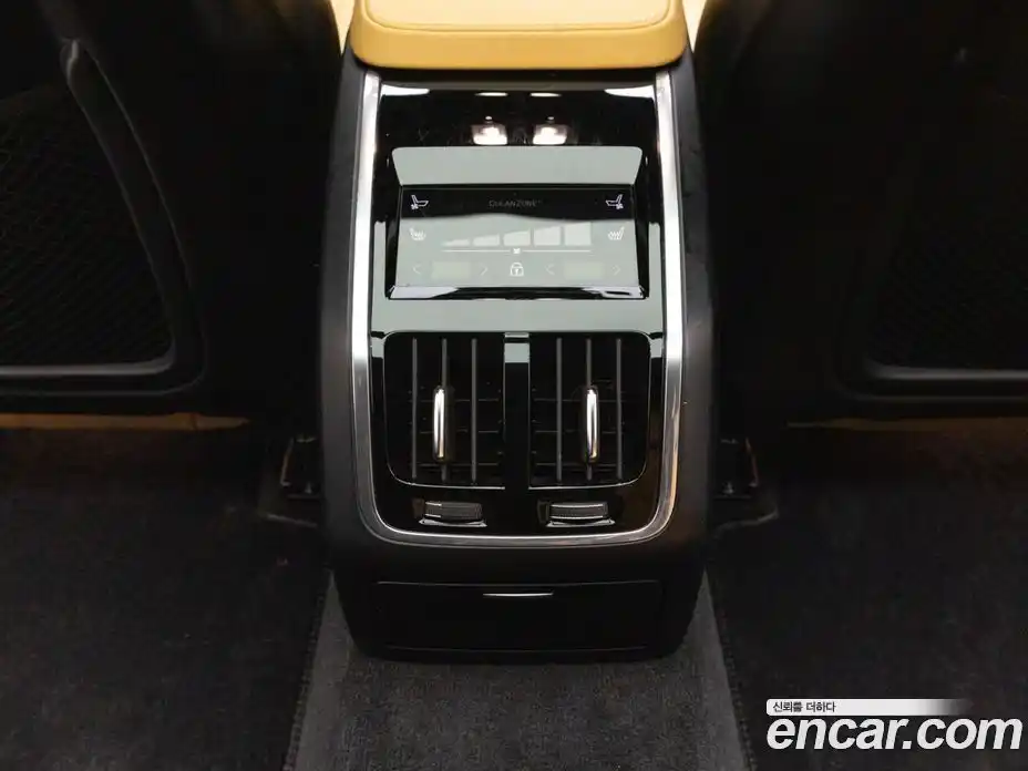 Volvo S90 2024 2.0 Автомат в Москве № 230860, фото 16