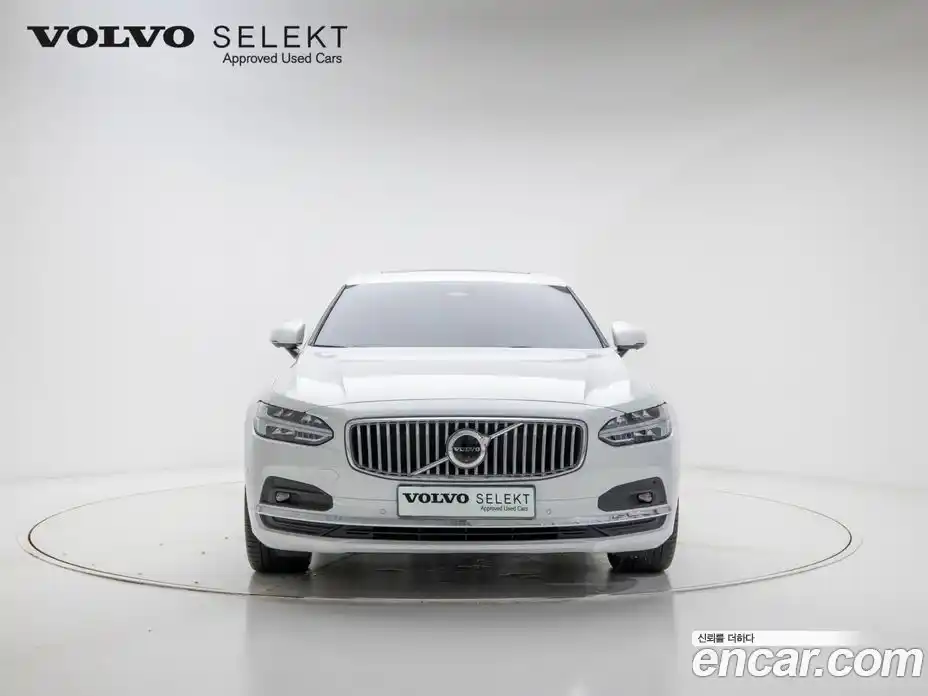 Volvo S90 2024 2.0 Автомат в Москве № 230860, фото 3