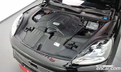 Porsche Cayenne 2023 3.0 Автомат в Москве № 230955, миниатюра 12