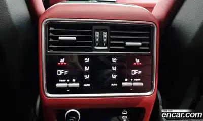 Porsche Cayenne 2023 3.0 Автомат в Москве № 230955, миниатюра 3