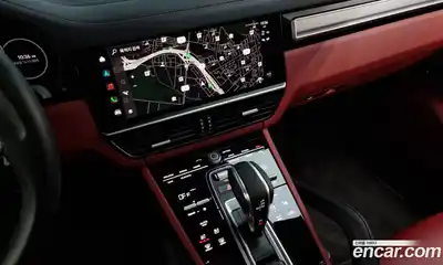 Porsche Cayenne 2023 3.0 Автомат в Москве № 230955, миниатюра 9