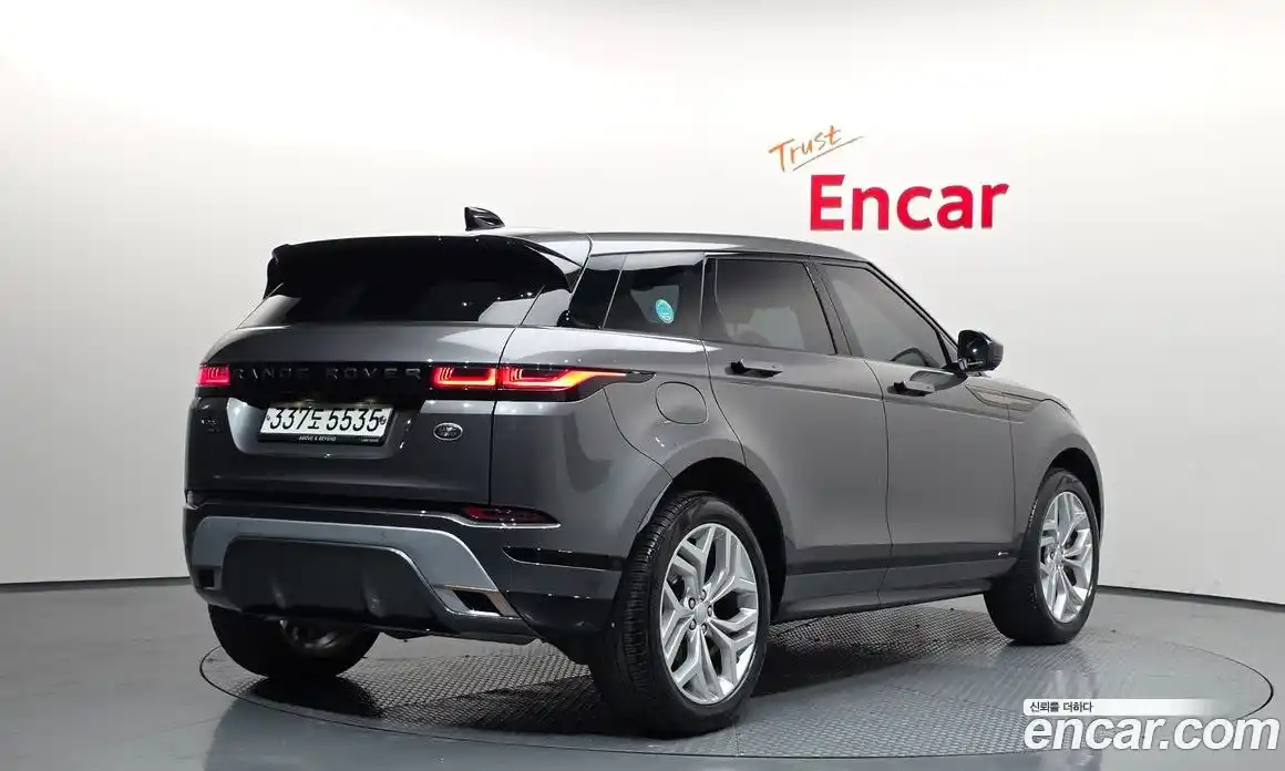 Land Rover Range-Rover Evoque 2020 2.0 Автомат в Москве № 231297, фото 17